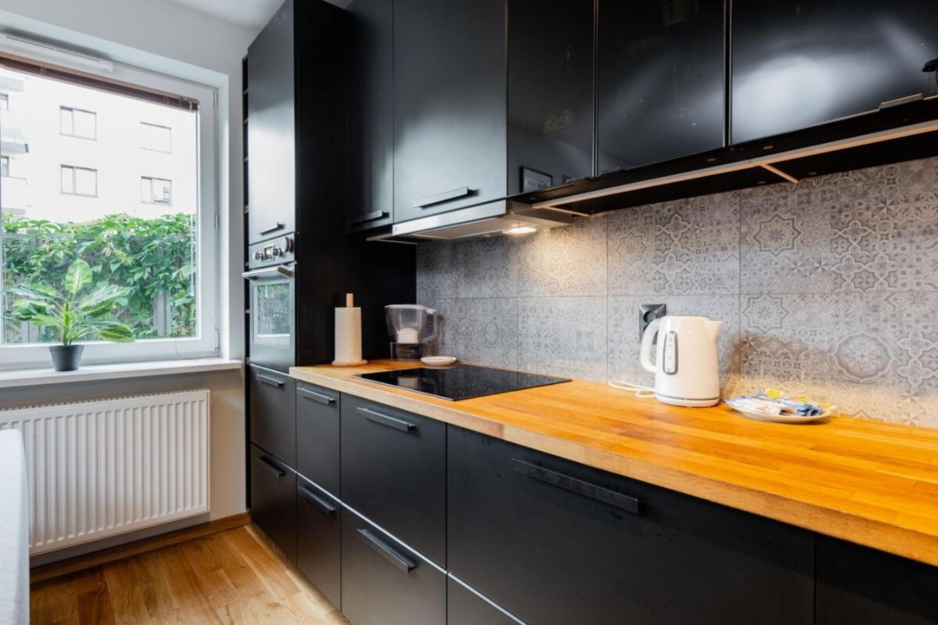 Modern 70M Apartment With Private Garden Metro Warsaw Exterior photo